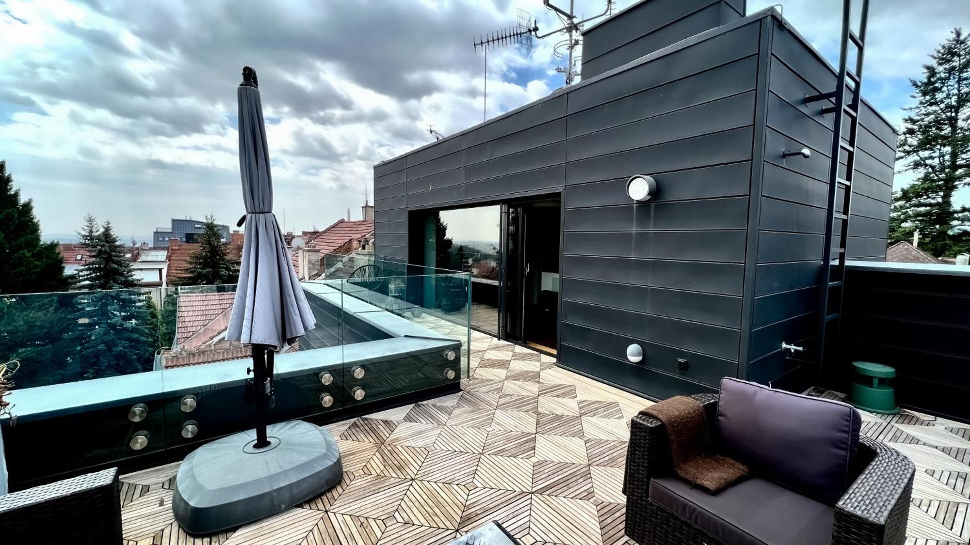Apartman Se Saunou A Terasou S Vyhledem Na Brno Dış mekan fotoğraf
