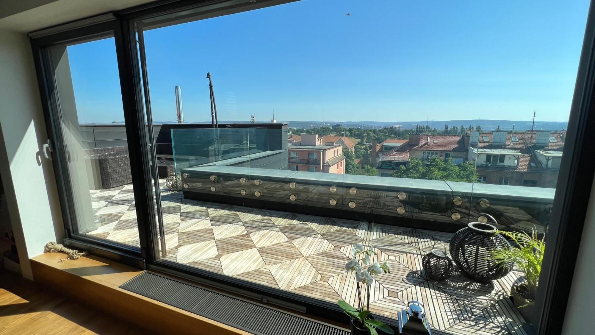Apartman Se Saunou A Terasou S Vyhledem Na Brno Dış mekan fotoğraf